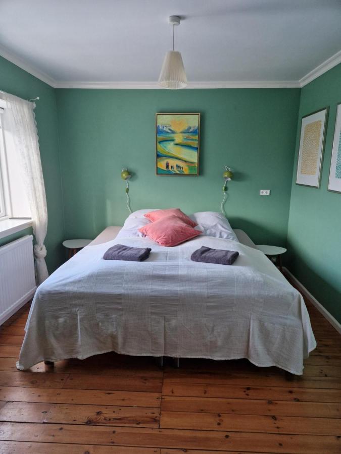 Guesthouse Hugo Sørvágur Εξωτερικό φωτογραφία